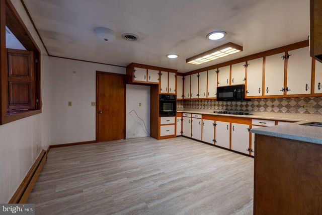 222 HARVEST LANE, Chambersburg, PA 17202
