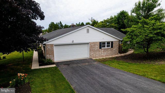 222 HARVEST LANE, Chambersburg, PA 17202