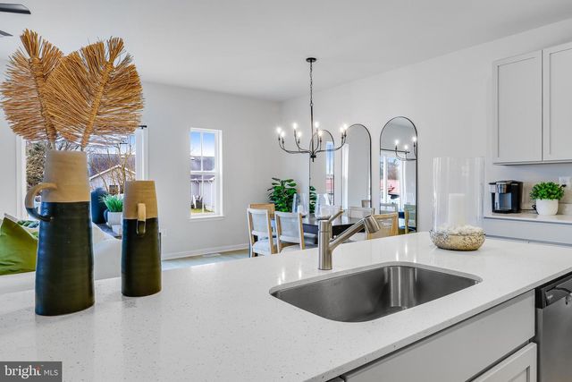 589 W NORTH ST, Smyrna, DE 19977