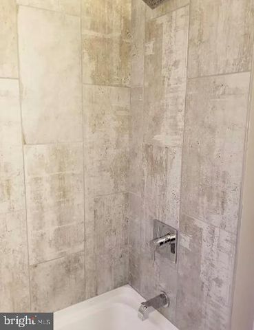 2142 S BROAD ST, Philadelphia, PA 19145