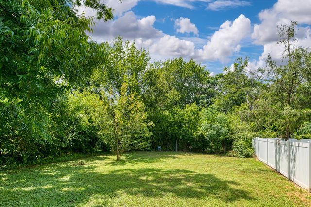 8639 San Benito Way, Dallas, TX 75218