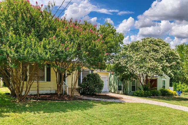 8639 San Benito Way, Dallas, TX 75218