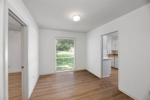 8639 San Benito Way, Dallas, TX 75218