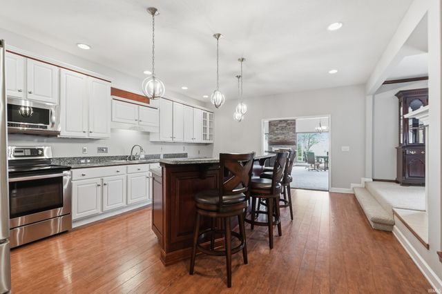 10702 Bass Road, Fort Wayne, IN 46818