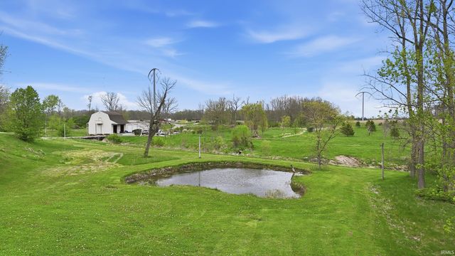 10702 Bass Road, Fort Wayne, IN 46818