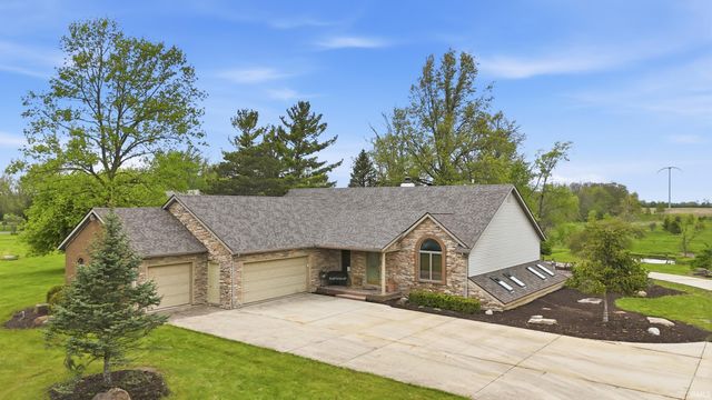 10702 Bass Road, Fort Wayne, IN 46818