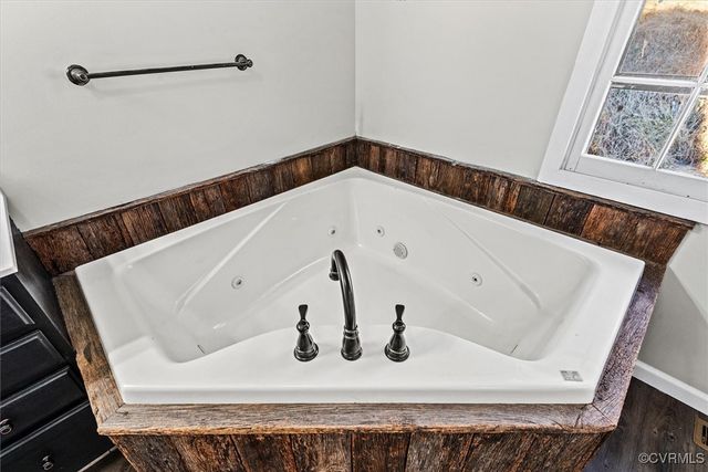 200 Weise Dr, Louisa, VA 23093