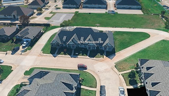 1202 Newcastle Drive, Weatherford, TX 76086