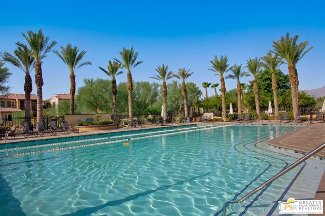 446 Via De La Paz, Palm Desert, CA 92211