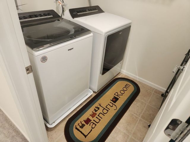 529 Wolverine Drive, Aurora, IL 60502