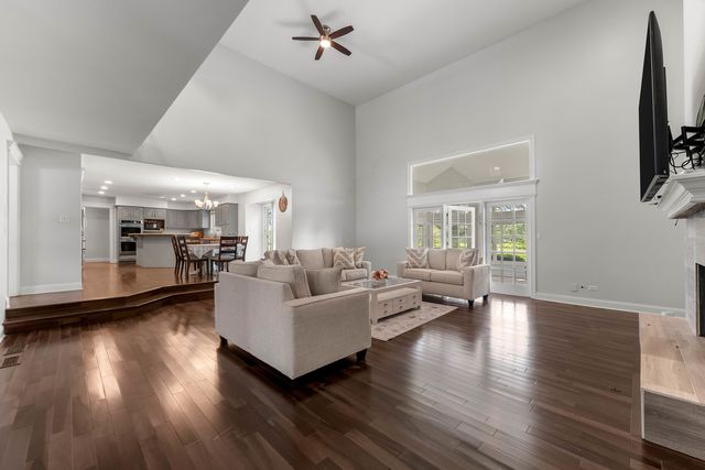 24161 Brancaster Drive, Naperville, IL 60564