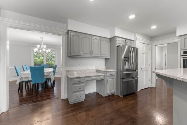 24161 Brancaster Drive, Naperville, IL 60564