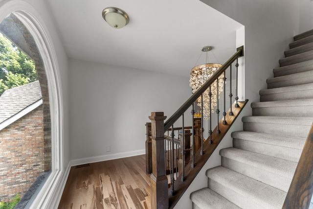 24161 Brancaster Drive, Naperville, IL 60564