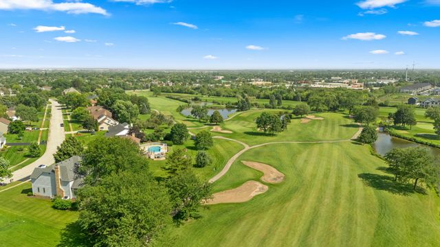 24161 Brancaster Drive, Naperville, IL 60564