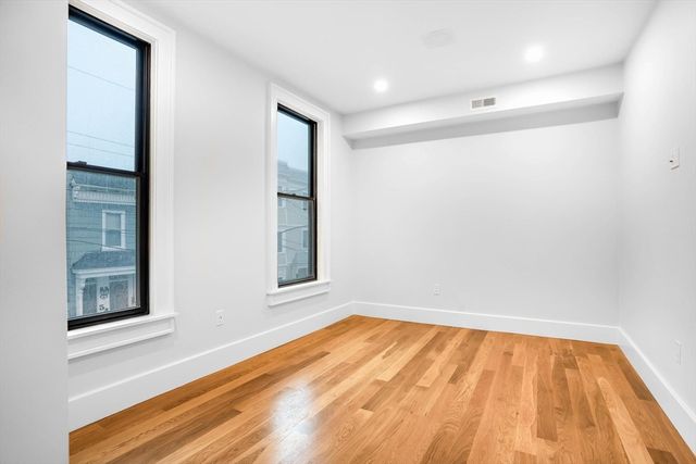 31 Mercer Street 2, Boston, MA 02127