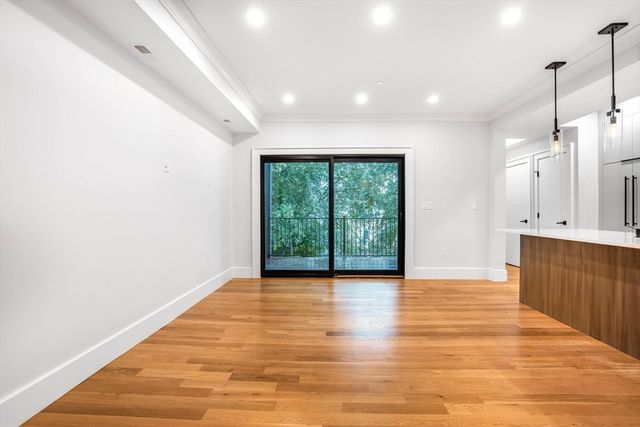 31 Mercer Street 2, Boston, MA 02127