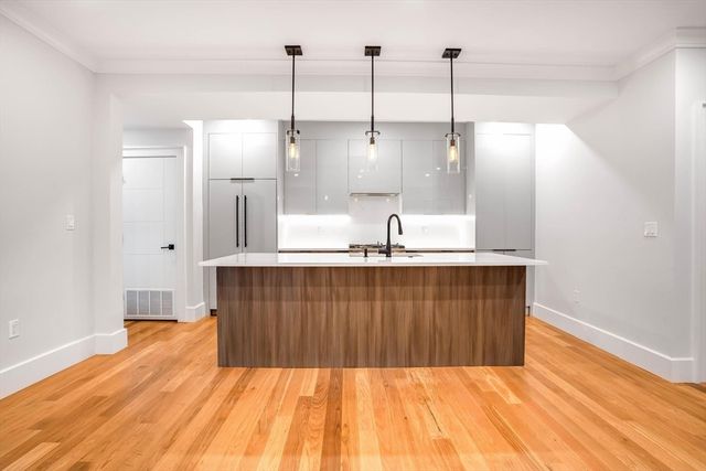 31 Mercer Street 2, Boston, MA 02127