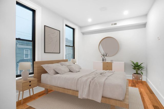 31 Mercer Street 2, Boston, MA 02127