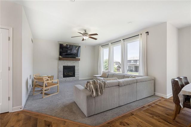 19602 W 198th Street, Spring Hill, KS 66083
