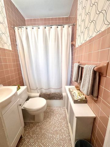 117 Mechanic Street, Conway, NH 03860