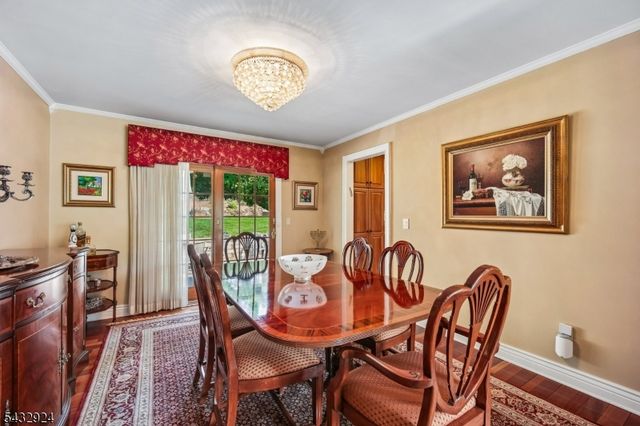 17 Stonewall Dr, Livingston Twp., NJ 07039