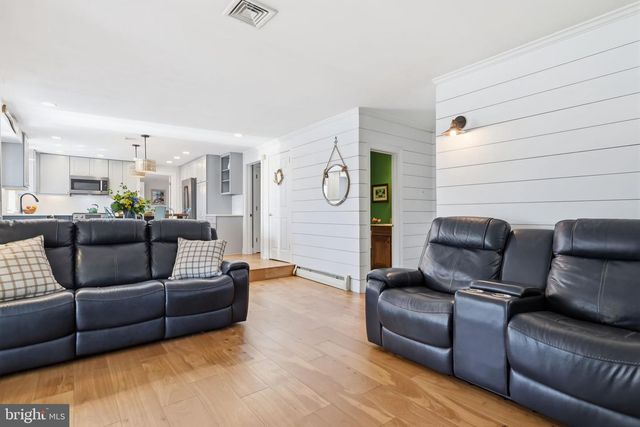 59 CHARLOTTE DR, Churchville, PA 18966