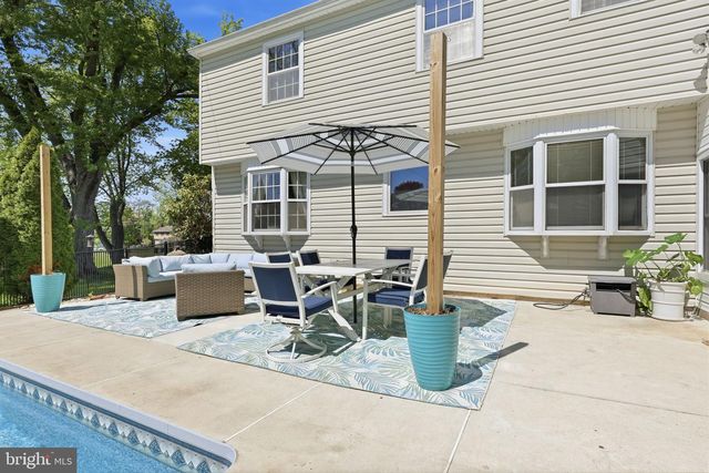 59 CHARLOTTE DR, Churchville, PA 18966