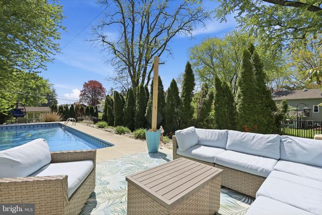 59 CHARLOTTE DR, Churchville, PA 18966