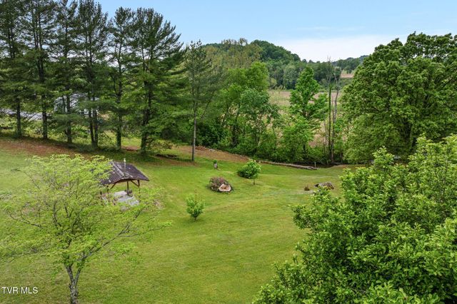 780 Dry Branch Road, Bluff City, TN 37618