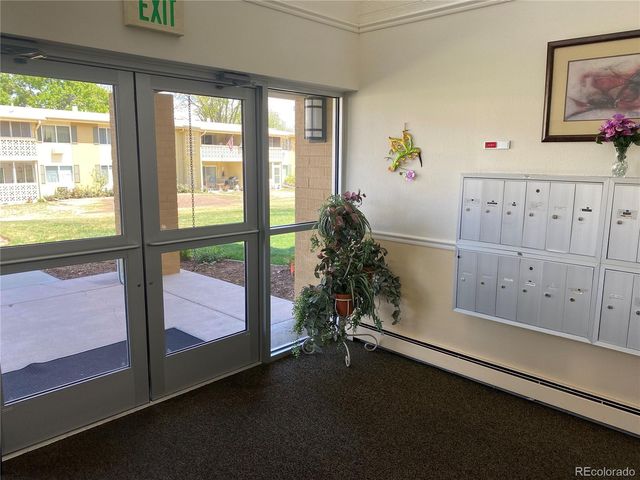 795 S Alton Way 8C, Denver, CO 80247