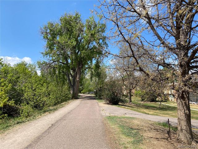 795 S Alton Way 8C, Denver, CO 80247
