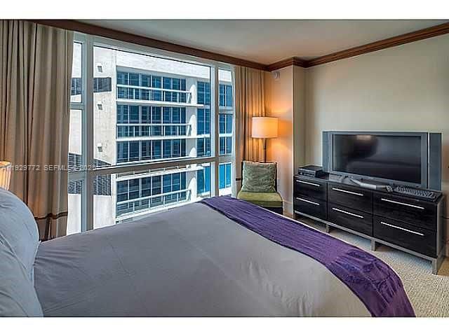6801 Collins Ave 309, Miami Beach, FL 33141