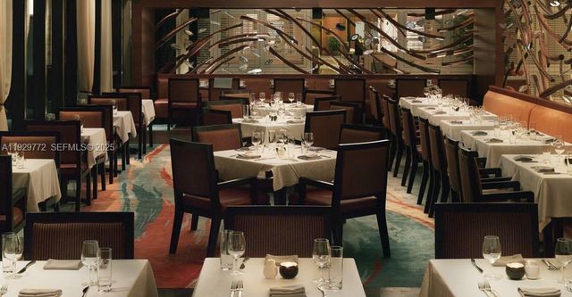 6801 Collins Ave 309, Miami Beach, FL 33141