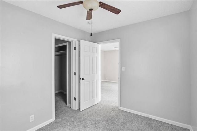 1125 S DODGION Avenue, Independence, MO 64050