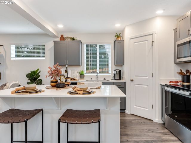 5515 Ne 66TH Pl, Vancouver, WA 98661