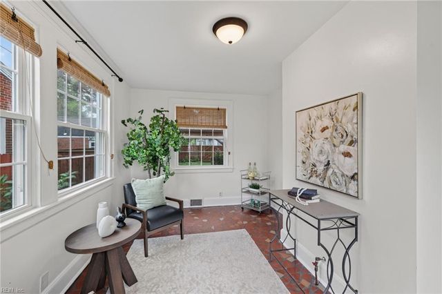 407 Sussex DR, Portsmouth, VA 23707