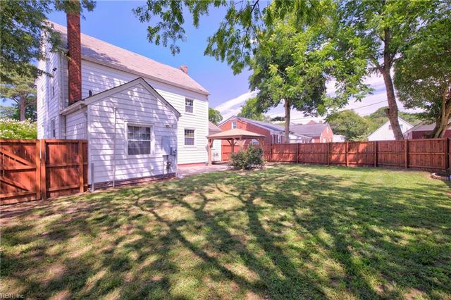 407 Sussex DR, Portsmouth, VA 23707