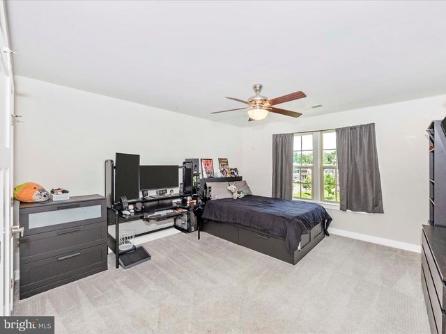6877 WOODRIDGE RD, New Market, MD 21774
