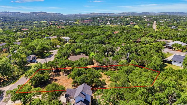 1824 Trail Ridge Dr., Canyon Lake, TX 78133