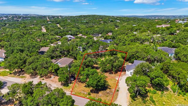 1824 Trail Ridge Dr., Canyon Lake, TX 78133