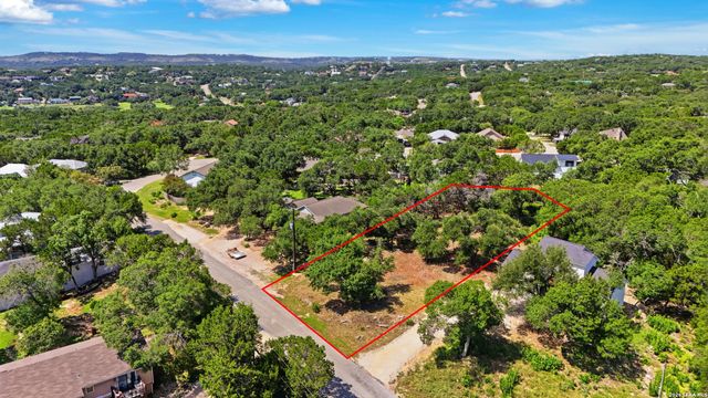 1824 Trail Ridge Dr., Canyon Lake, TX 78133
