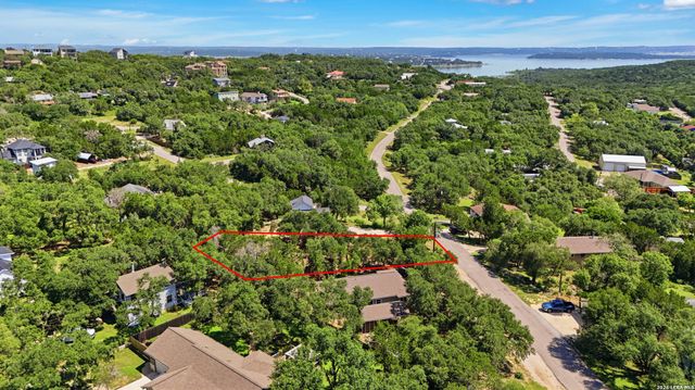 1824 Trail Ridge Dr., Canyon Lake, TX 78133