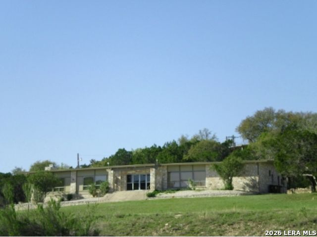 1824 Trail Ridge Dr., Canyon Lake, TX 78133