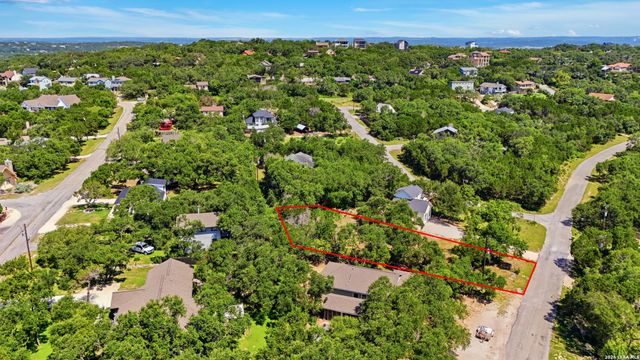 1824 Trail Ridge Dr., Canyon Lake, TX 78133