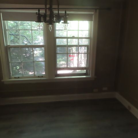 1123 N Oak Park Avenue, Oak Park, IL 60302