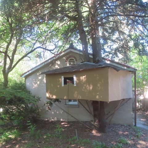 1123 N Oak Park Avenue, Oak Park, IL 60302