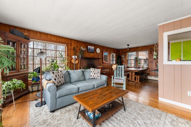 1047 New Hampshire Route 175, Holderness, NH 03245