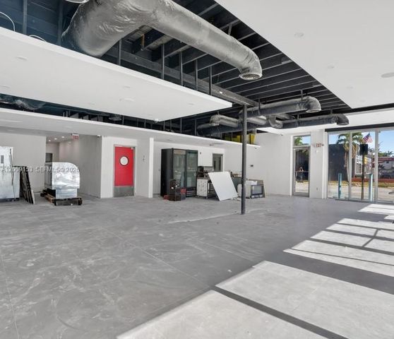 69 NW 27th Ave, Miami, FL 33125