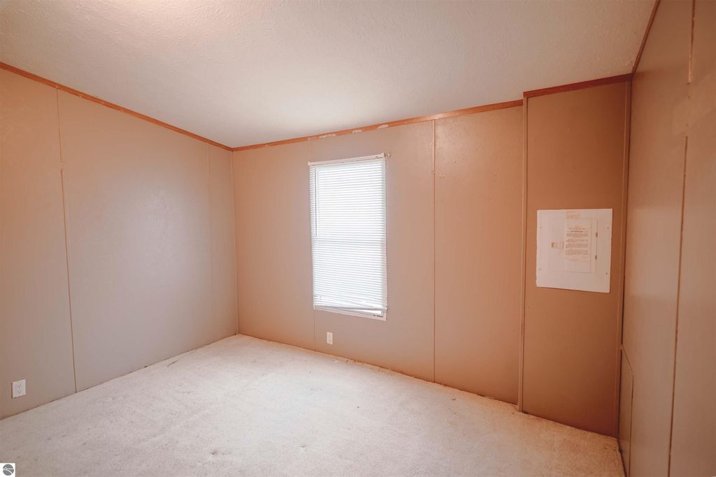 Image 16 of property listing at 868 Shady Lane, Traverse City, MI 49686