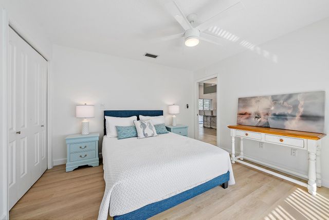 6051 Kendrick Street, Jupiter, FL 33458